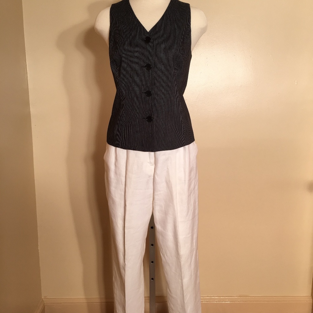 Women's Navy Blue and White Pinstripe Button Down Vest Size 6P